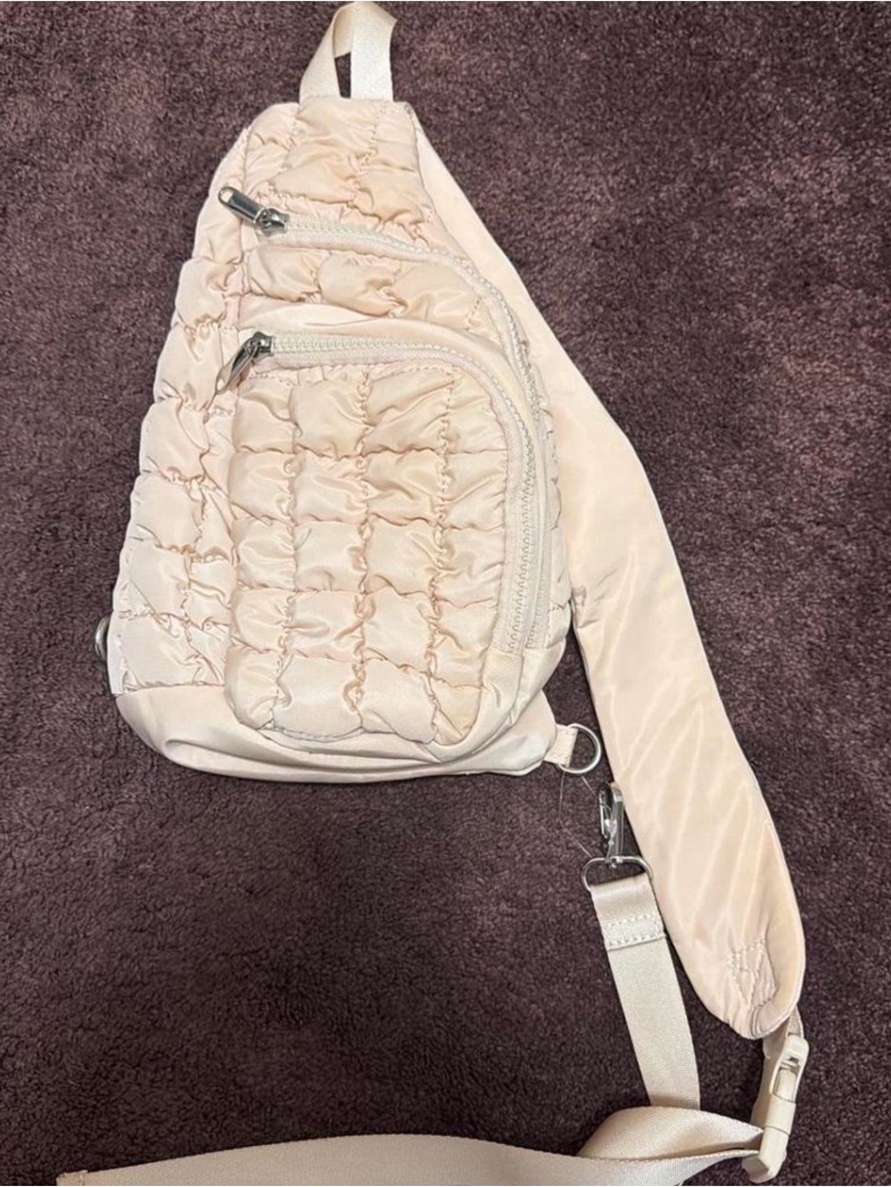 🍒Wild Fable Cream & Tan Puffy Quilted Sling Bag